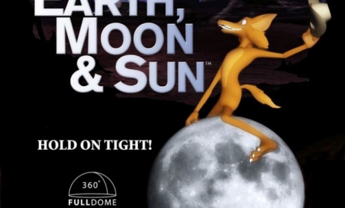 360° show 'Earth, Moon and Sun'